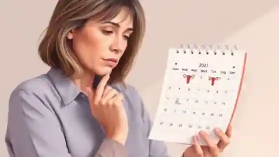 ما سبب تكرار الدورة الشهرية مرتين في الشهر في سن الاربعين أسباب هرمونية أو شيء أخطر ؟